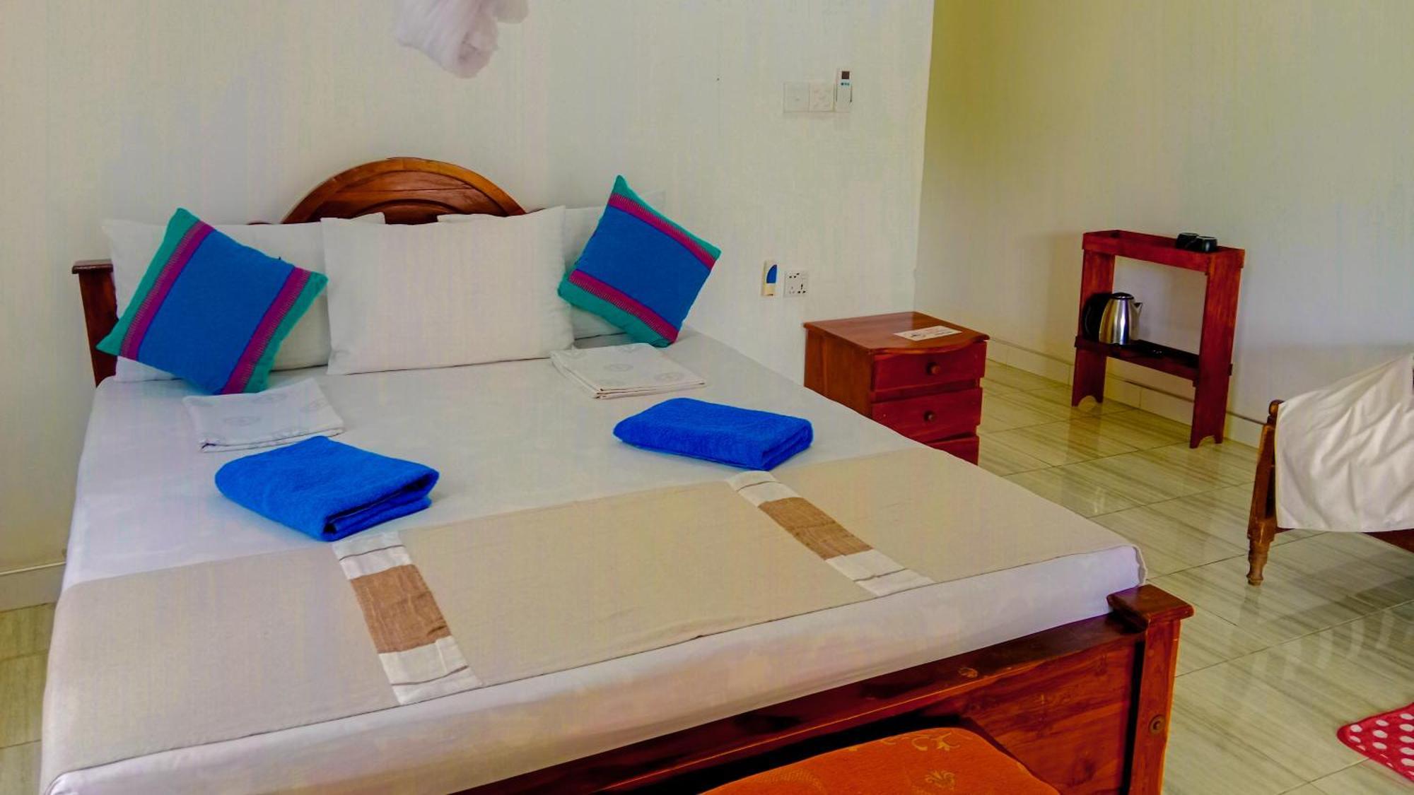 Sigiri Sky Home & Treehouse Sigiriya Buitenkant foto
